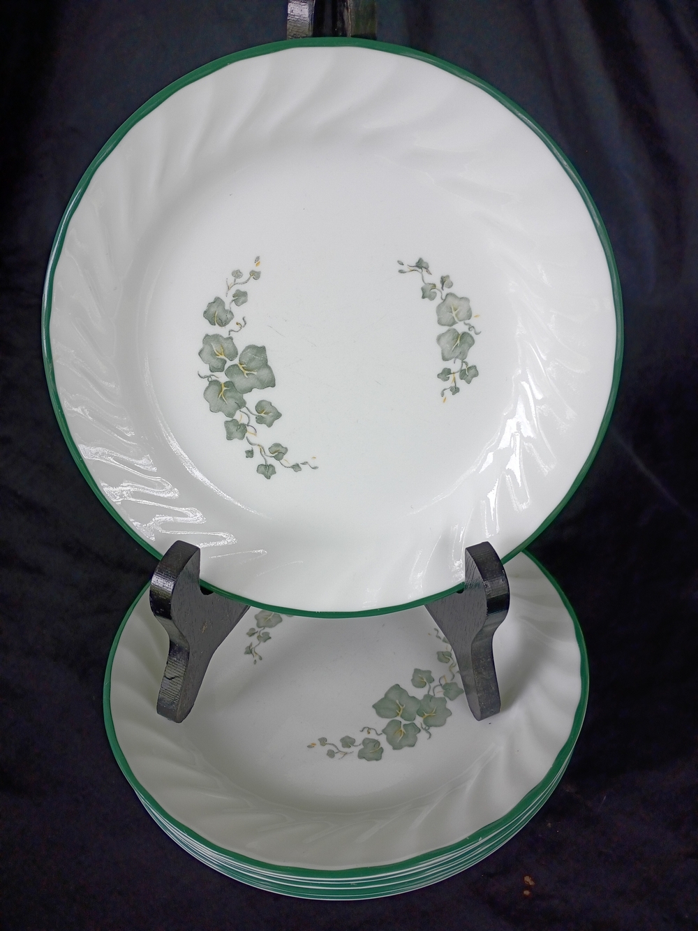 Set of Six (6) Corelle Callaway Ivy 7.25" Bread Dessert Plates